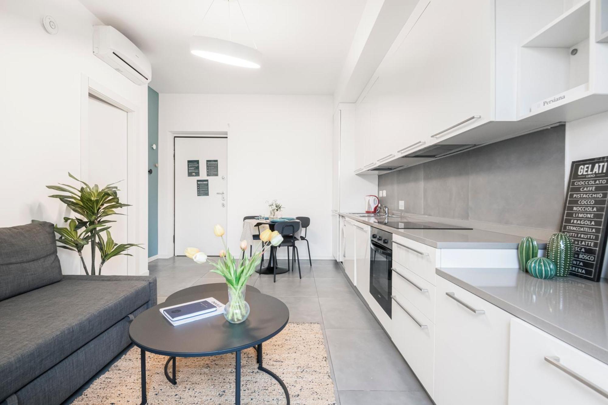 Beautiful Flat Fully Furnished In P.Ta Romana Milánó Kültér fotó