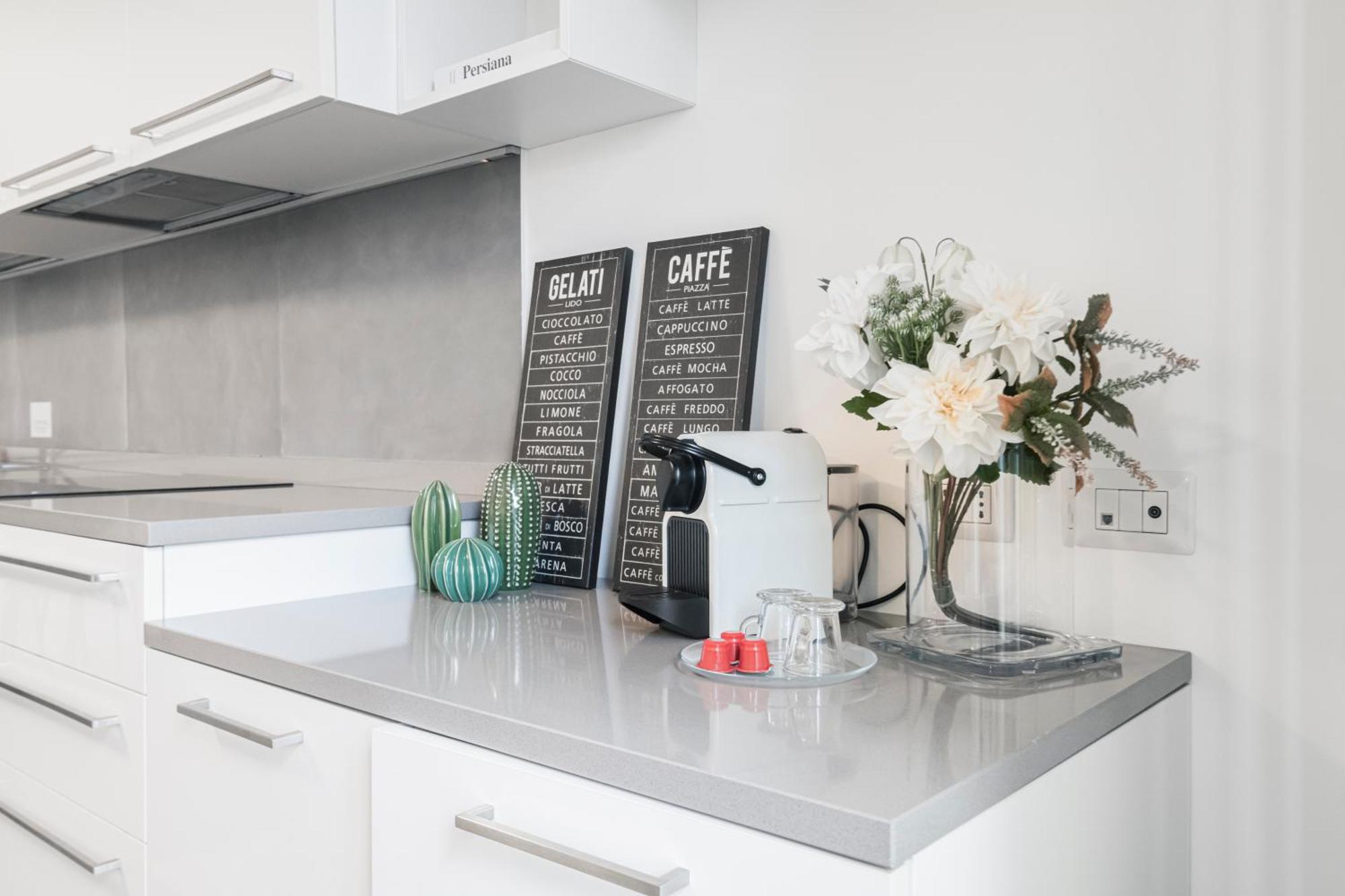 Beautiful Flat Fully Furnished In P.Ta Romana Milánó Kültér fotó